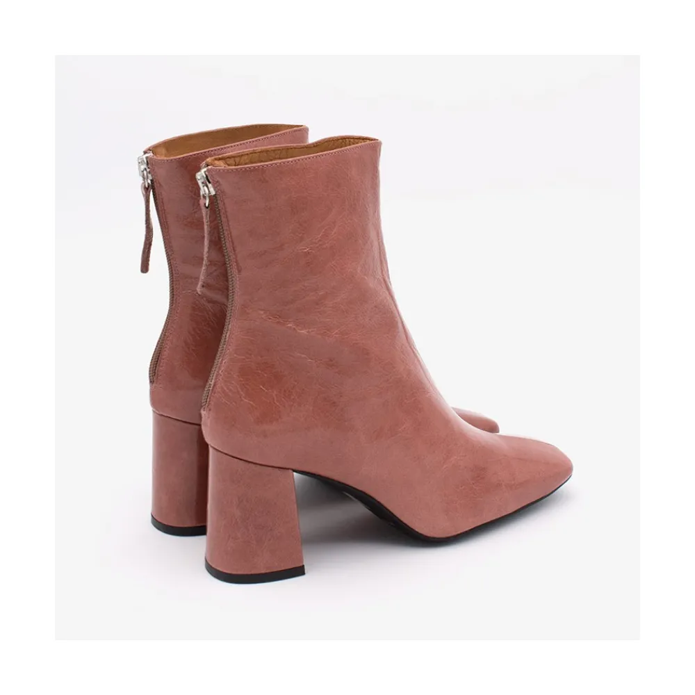 ANGEL ALARCON Aland - Women S Square Toe Shiny Leather Booties, Wide Heel And Zip<Vrouwen Boots And Booties
