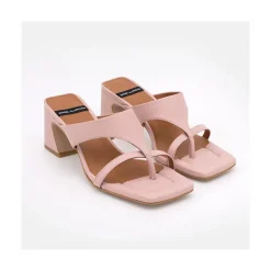 ANGEL ALARCON Claudine - Leather Low Heel Sandal<Vrouwen Sandals