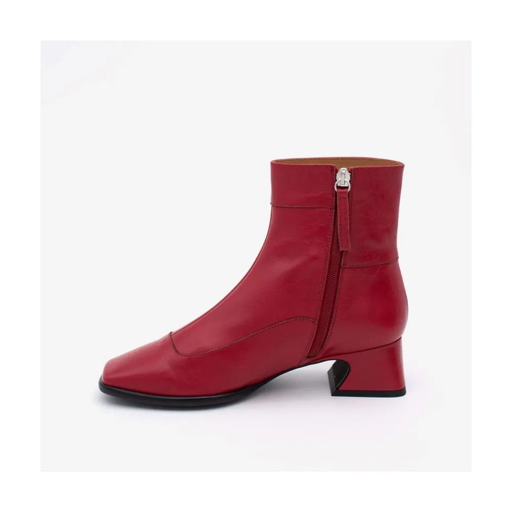 ANGEL ALARCON Enara - Woman Leather Ankle Boots With A Low And Comfortable Heel<Vrouwen Boots And Booties