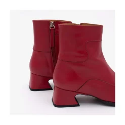 ANGEL ALARCON Enara - Woman Leather Ankle Boots With A Low And Comfortable Heel<Vrouwen Boots And Booties