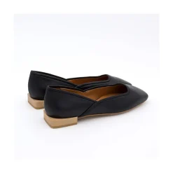 ANGEL ALARCON Hawn - Leather Pointed-Toe Flats<Vrouwen Last Units