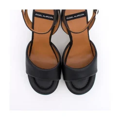 ANGEL ALARCON Kelis - Leather Padded Ankle Strap Sandals With Block Heel & Platform<Vrouwen Sandals