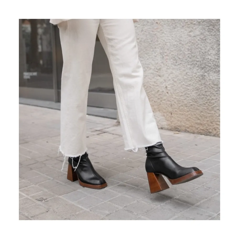 ANGEL ALARCON Managua - Elastic Sock-Type Boots With High Geometric Heels<Vrouwen Boots And Booties