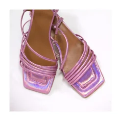 ANGEL ALARCON Mazzy - Iridescence Strappy Sandal With Triangular Heel Design.<Vrouwen Sandals