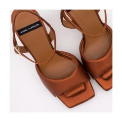 ANGEL ALARCON Nicole - Heeled Women S Sandals<Vrouwen Metallized Shoes