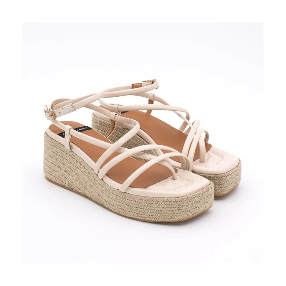 ANGEL ALARCON Shirelles - Patent Leather Sandals With Raffia Wedge<Vrouwen Sandals